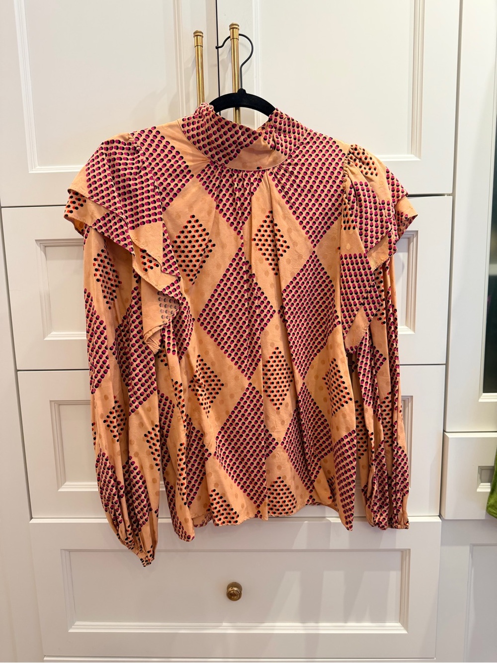 Josef Hoffmann Peach and Pink Diamond-Print Ruffle Blouse